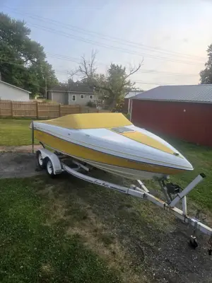 1992 Rinker Captiva 21ft