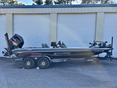 2012 Phoenix bass boat 721 ZXL