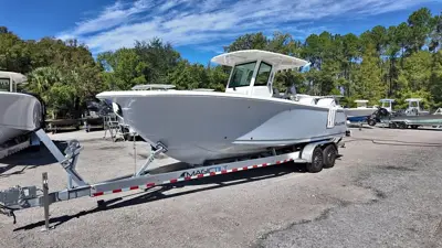 2027 Sailfish 272 CC - Center Console