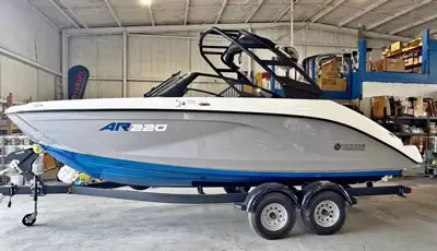 2026 Yamaha AR220