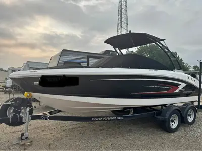 21’ Chaparral SSI