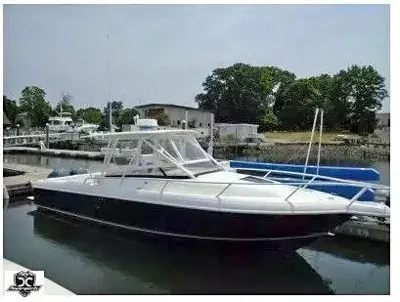 2006 Intrepid 310 Walkaround