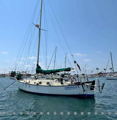 1985 Bluewater ingrid 38