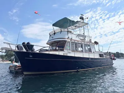 1979 Marine Trader 36’