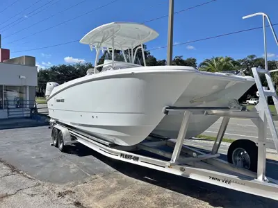 2027 Twin Vee 240GFX2