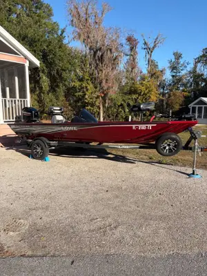 2021 Lowe Stinger 175C Bass Boat