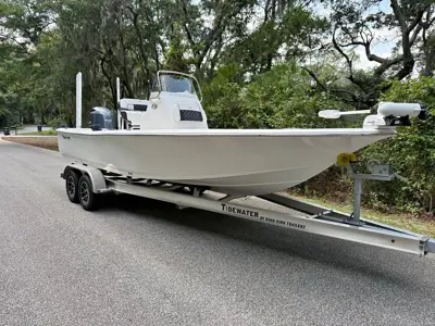 2023 Tidewater 2210 Carolina Bay