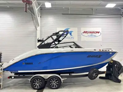 2024 YAMAHA 222 XD / 41 HRS / TRAILER