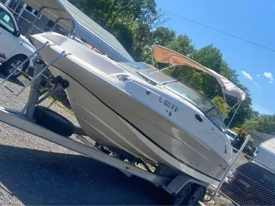 2006 regal 2120 destiny Boat