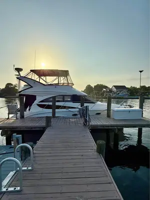 2008 Meridian 341