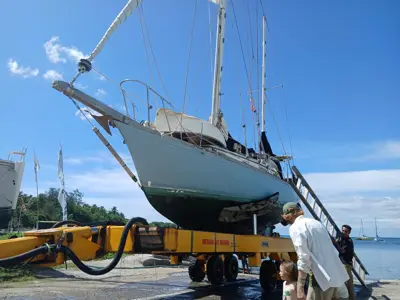 32' Fuji yachts Fuji Ketch 32'