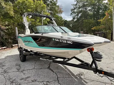 2018 MasterCraft nxt20