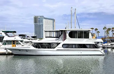 1991 Bluewater Yachts 5900 Coastal Cruiser