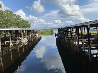 Wet Slip in 32720, Florida