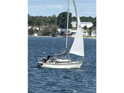 31' Dufour 3800