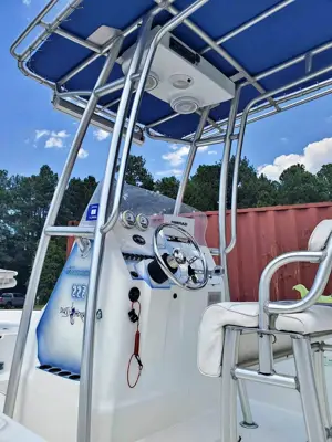 FISHERMAN'S SPECIAL 2009 Center Console Boat - Glass Stream Tournament Edition 228