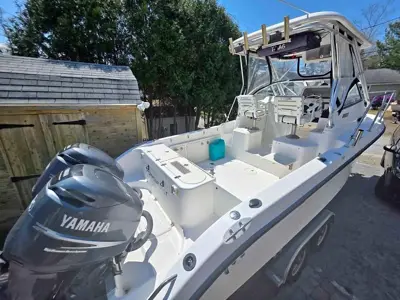 2003 CENTURY 2600wa