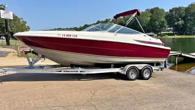 1996 Maxum SR 230 open bow