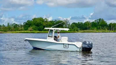 2022 Sea Hunt Ultra 265SE