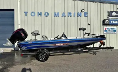 2027 Phoenix Boats 818 Pro