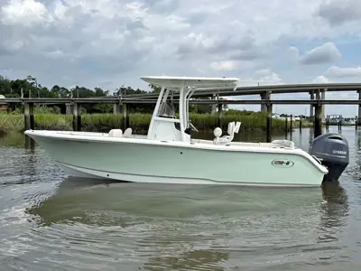 2022 Sea Hunt 229 Ultra