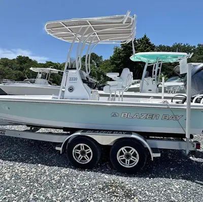 2024 Blazer Bay 2220 Fisherman