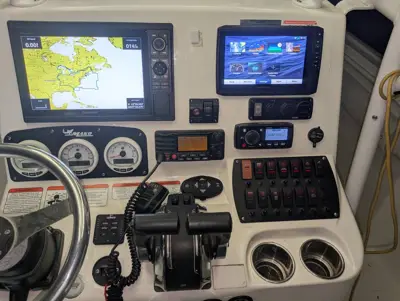 2017 Mako 234 with dual Mercury 150's <90 hours