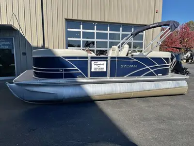 2024 Sylvan Mirage 8520 LZ- 115 Mercury Only 12 Hours