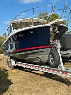 2016 Cutwater C30-S Cruiser with EZ Loader Triple Axel Trailer