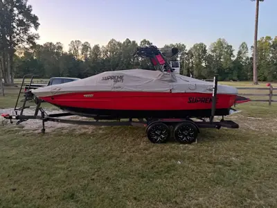 2023 Supreme S220