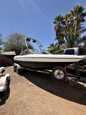 MasterCraft Wakeboard Boat