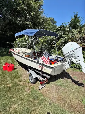 1980 Boston Whaler 13 ft ss