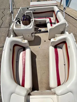 2005 Princecraft Aluminum Deck Boat 21'