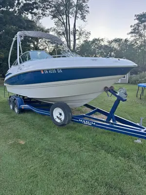 2003 Maxum 2400 SR Open Bow
