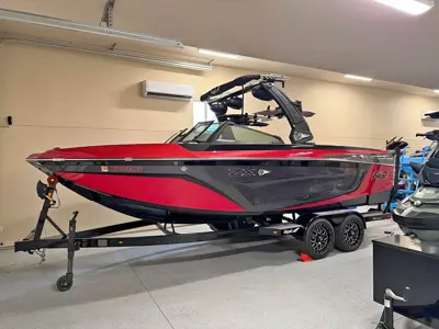 2022 Tige 23zx