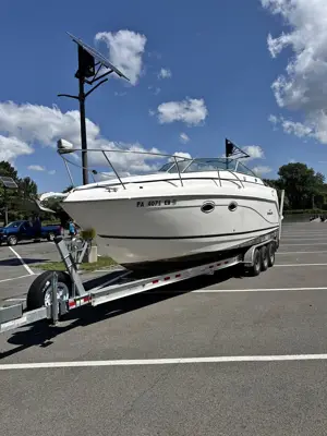 2006 Rinker Fiesta Vee 270