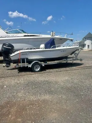 2006 Boston Whaler 180