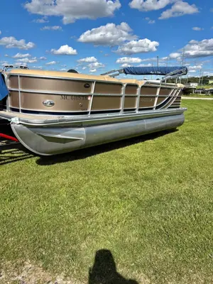 2013 South Bay 520CR