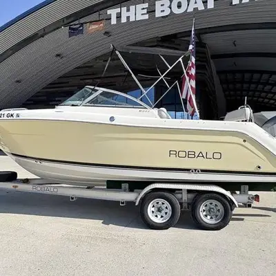 2006 Robalo 277 DC