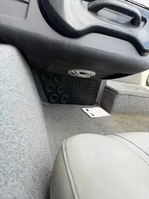 2018 Tracker 195 txw