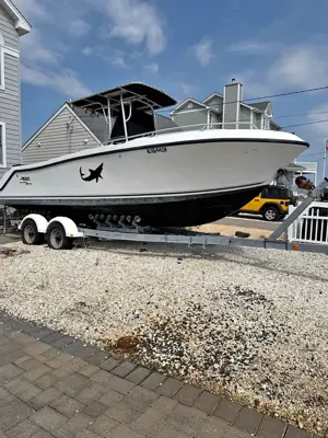 1998 Mako 252