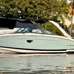 2024 REGAL LX9, 29 ft - MyYachtSales.com