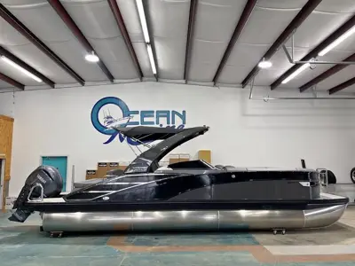 2025 BENNINGTON 25 RSXB