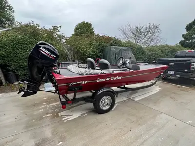 2025 Bass Tracker Classic XL 16