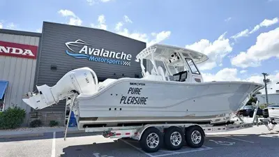 2025 SEA FOX 328 COMMANDER ****
