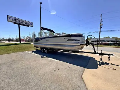 2020 Avalon Catalina 2585 QL Tritoon 200HP