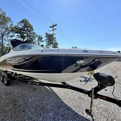 2012 Sea Ray Select 230SLX