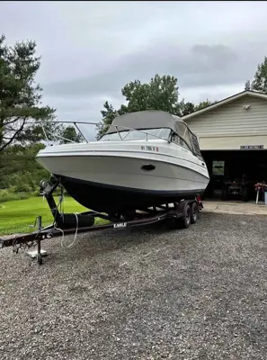 1990 Four Winns Sundowner 225