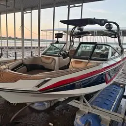 2019 Nautique GS22