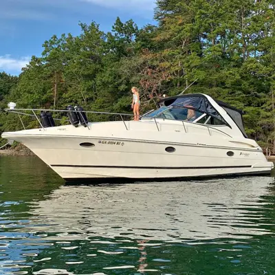 2003 Cruisers Yacht 3470